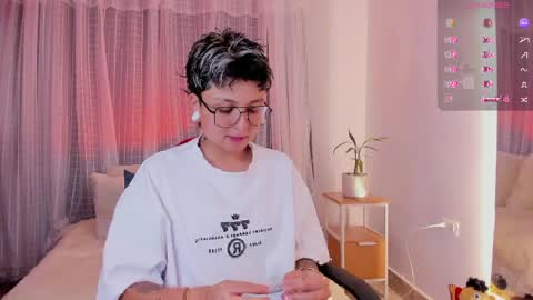 Snapshot of zuryramirez_ chatting on April 2026 11:24:02 PM Zury Ramirez online show from April 2026 11:24:02 PM