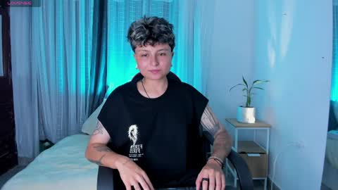 Snapshot of zuryramirez_ chatting on April 2026 12:43:02 AM Zury Ramirez online show from April 2026 12:43:02 AM