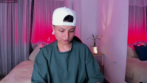 Snapshot of zuryramirez_ chatting on April 2026 10:25:02 PM Zury Ramirez online show from April 2026 10:25:02 PM