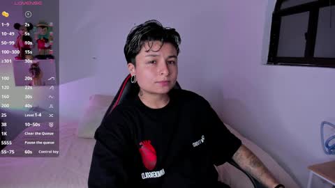 Snapshot of zuryramirez_ chatting on June 2026 06:45:01 PM Zury Ramirez online show from June 2026 06:45:01 PM
