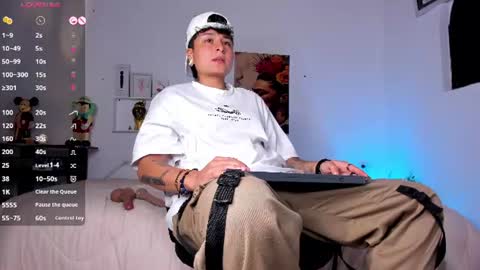 Snapshot of zuryramirez_ chatting on June 2026 05:21:01 AM Zury Ramirez online show from June 2026 05:21:01 AM