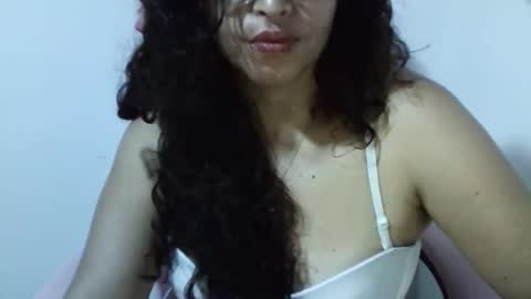 Snapshot of zusanahot chatting on October 2025 04:36:02 PM zusanahot online show from October 2025 04:36:02 PM