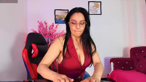 Zuzana21 online show from June 2026 01:28:01 PM