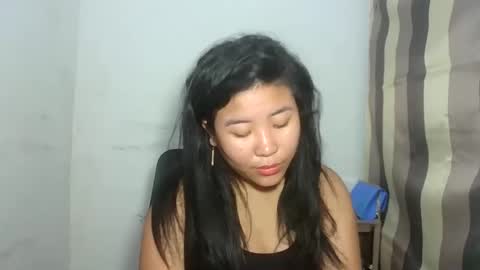 Snapshot of zyeii chatting on October 2025 09:17:02 PM sweet lylia online show from October 2025 09:17:02 PM