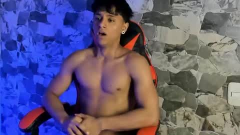 Snapshot of zyzz_1812 chatting on July 2026 04:29:01 AM zyzz_1812 online show from July 2026 04:29:01 AM