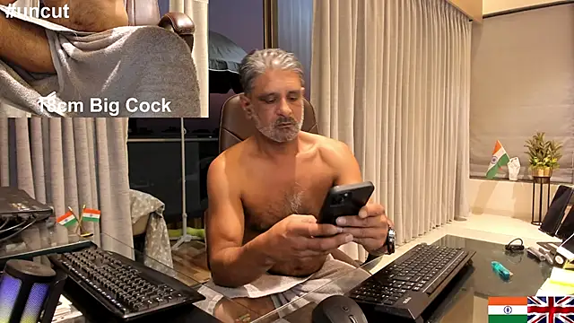 OnlineBossUK online show from February 2025 01:33:01 PM