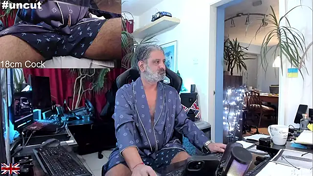 OnlineBossUK online show from October 2025 07:11:01 PM