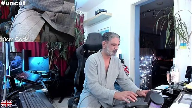 OnlineBossUK online show from November 2025 11:29:01 PM