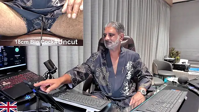 OnlineBossUK online show from May 2026 05:14:01 AM