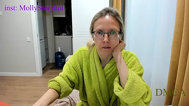 angelmommu online show from April 2026 06:35:02 AM