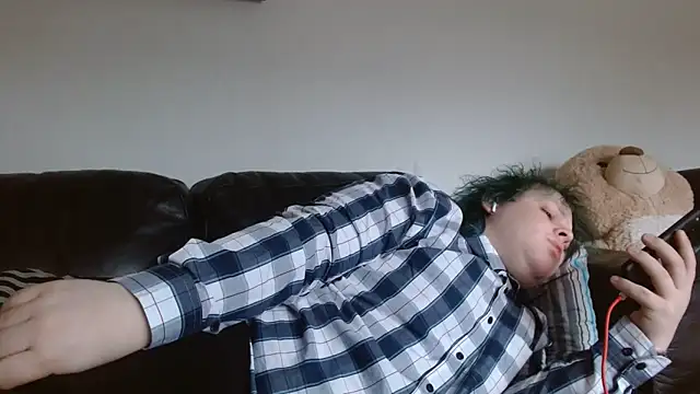 Snapshot of StarZ15 chatting on February 2025 02:26:02 PM StarZ15 online show from February 2025 02:26:02 PM