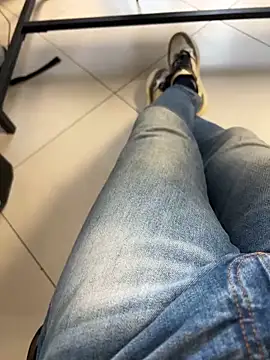 buodiculo online show from February 2025 03:21:02 PM