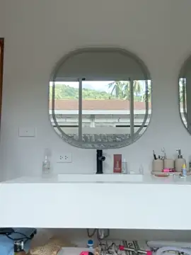 Helena Karel online show from September 2025 07:19:01 AM