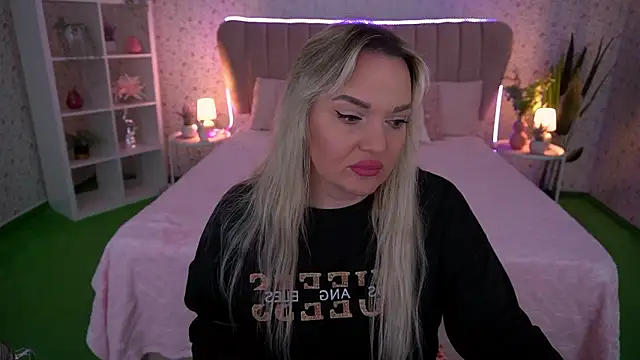 MissyMartinez online show from March 2026 08:03:02 AM