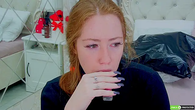 TinaBrook online show from November 2025 03:06:01 AM