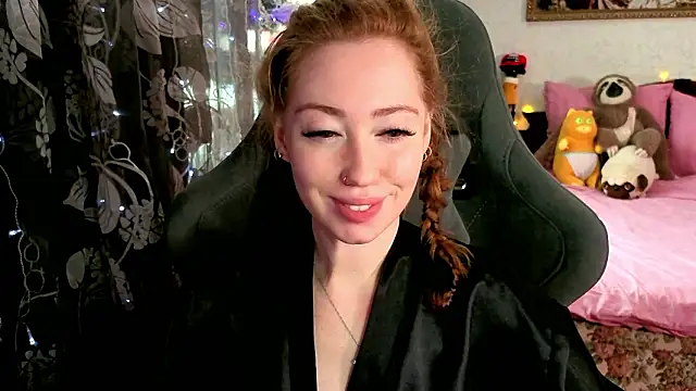 Snapshot of TinaBrook chatting on March 2026 04:41:02 AM TinaBrook online show from March 2026 04:41:02 AM
