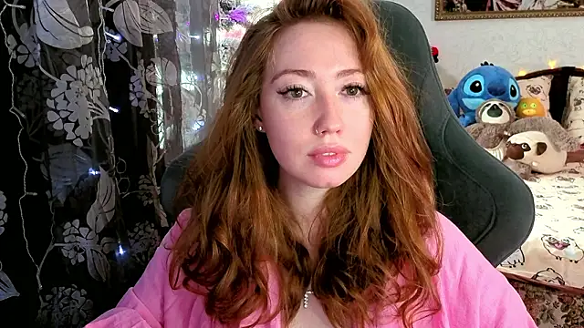 Snapshot of TinaBrook chatting on March 2026 04:40:02 AM TinaBrook online show from March 2026 04:40:02 AM