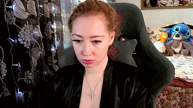 Snapshot of TinaBrook chatting on March 2026 05:00:02 AM TinaBrook online show from March 2026 05:00:02 AM