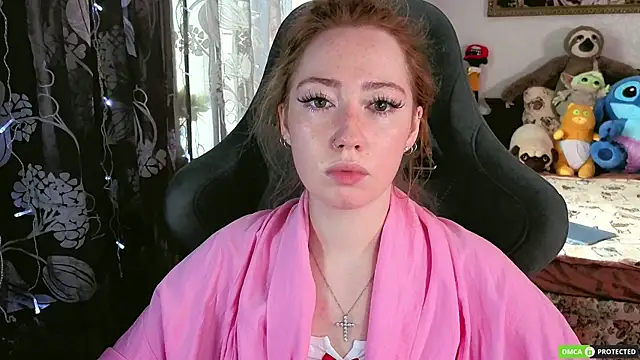 Snapshot of TinaBrook chatting on April 2026 04:45:01 AM TinaBrook online show from April 2026 04:45:01 AM