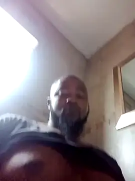 Snapshot of douksm chatting on December 2024 05:03:01 AM douksm online show from December 2024 05:03:01 AM