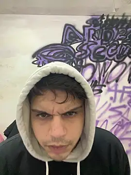 Magosupreme online show from April 2026 03:35:01 AM