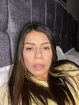 martina contreras online show from February 2026 04:05:02 AM