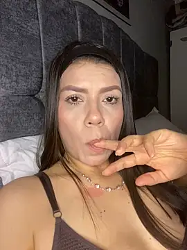 Snapshot of martina_contreras chatting on May 2026 04:06:02 AM martina contreras online show from May 2026 04:06:02 AM