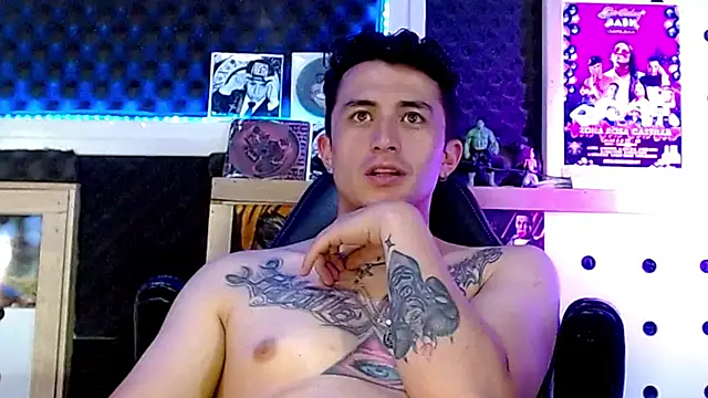 Darko0717 online show from February 2025 02:37:01 AM