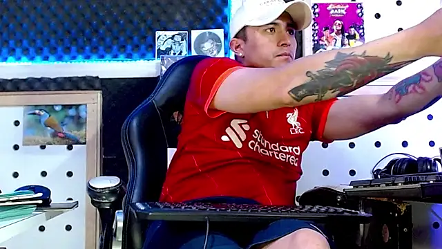 Darko0717 online show from February 2025 03:07:01 PM