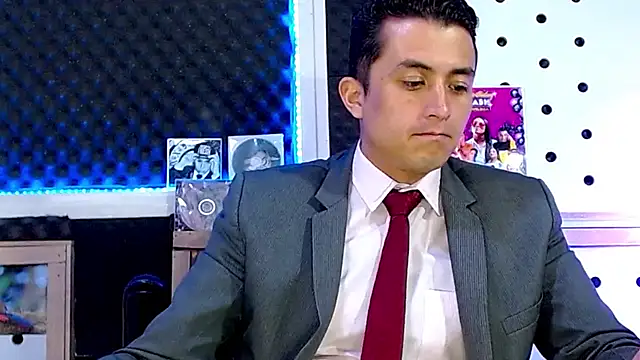 Darko0717 online show from February 2025 03:06:01 PM