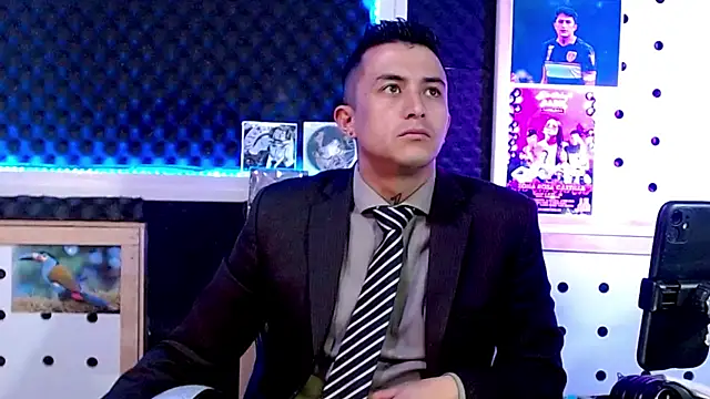 Darko0717 online show from February 2025 04:20:01 PM