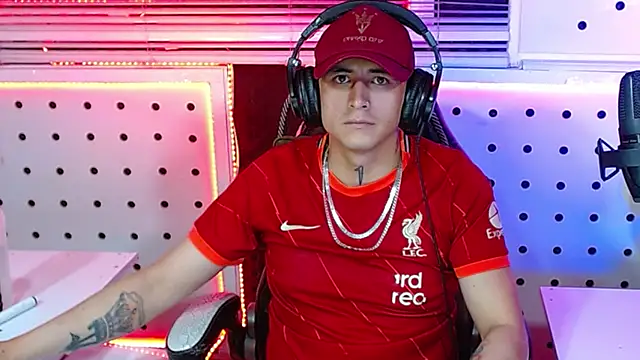 Darko0717 online show from October 2025 12:02:02 AM