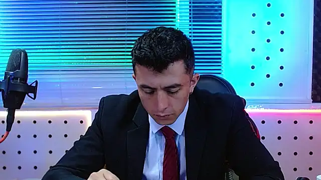 Darko0717 online show from May 2026 11:48:01 AM