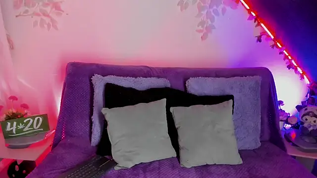 Cata green online show from January 2025 09:40:01 PM