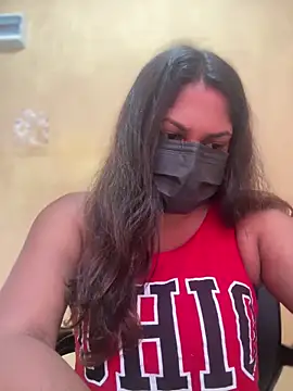 Snapshot of Black_Beauty997 chatting on March 2025 04:16:02 AM Black Beauty997 online show from March 2025 04:16:02 AM