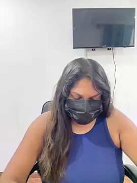 Snapshot of Black_Beauty997 chatting on September 2025 04:07:01 PM Black Beauty997 online show from September 2025 04:07:01 PM