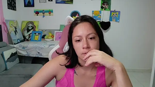 MommyMiaWs online show from July 2026 06:14:02 PM