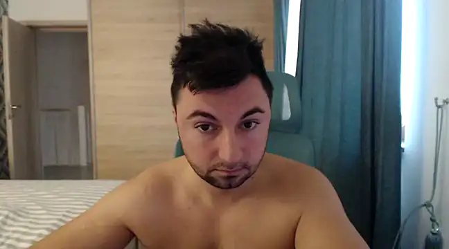 Snapshot of HankMalone chatting on December 2024 07:25:02 AM HankMalone online show from December 2024 07:25:02 AM