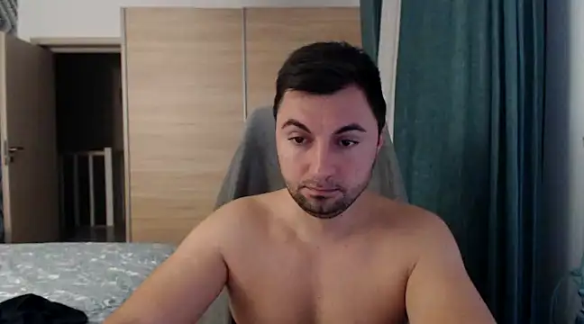 Snapshot of HankMalone chatting on December 2024 04:15:02 AM HankMalone online show from December 2024 04:15:02 AM