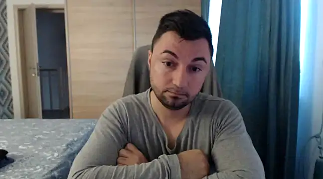 Snapshot of HankMalone chatting on January 2025 06:48:02 AM HankMalone online show from January 2025 06:48:02 AM