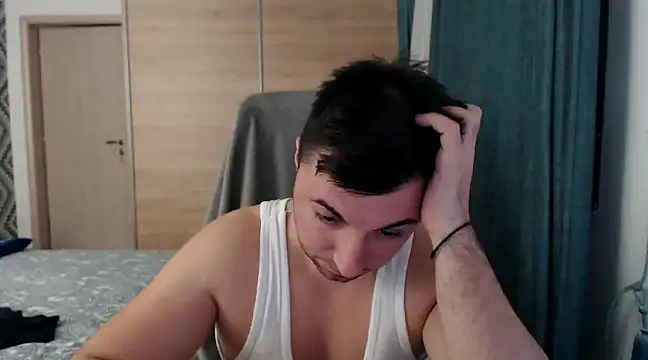 Snapshot of HankMalone chatting on January 2025 06:28:01 PM HankMalone online show from January 2025 06:28:01 PM