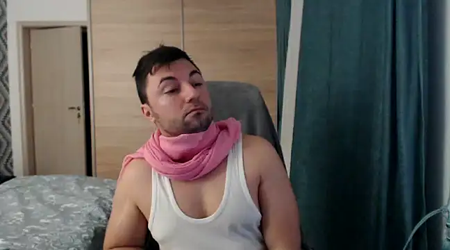 Snapshot of HankMalone chatting on January 2025 04:06:02 AM HankMalone online show from January 2025 04:06:02 AM