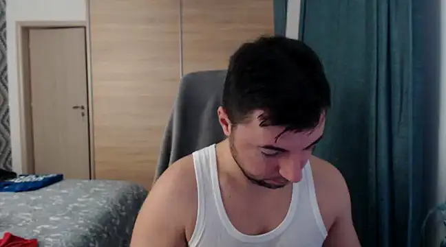 Snapshot of HankMalone chatting on January 2025 04:37:01 AM HankMalone online show from January 2025 04:37:01 AM