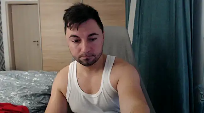 Snapshot of HankMalone chatting on January 2025 04:33:02 AM HankMalone online show from January 2025 04:33:02 AM