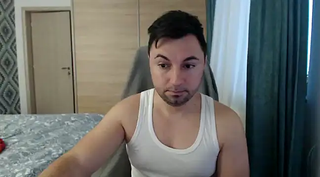 Snapshot of HankMalone chatting on January 2025 06:20:02 AM HankMalone online show from January 2025 06:20:02 AM