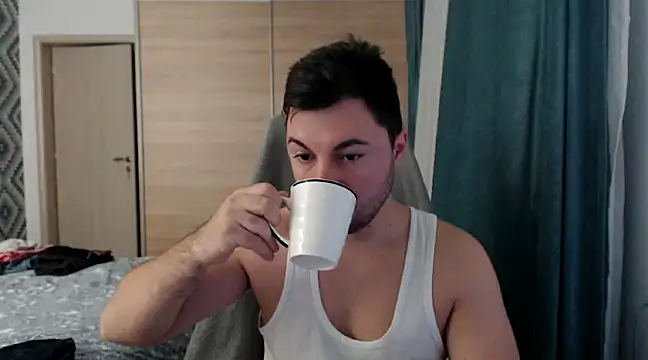 Snapshot of HankMalone chatting on January 2025 04:16:02 AM HankMalone online show from January 2025 04:16:02 AM