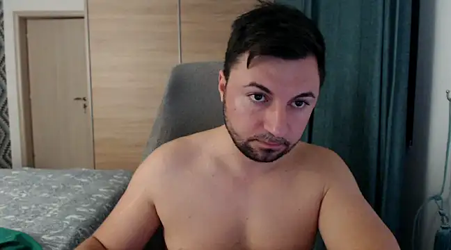 Snapshot of HankMalone chatting on January 2025 03:44:01 AM HankMalone online show from January 2025 03:44:01 AM