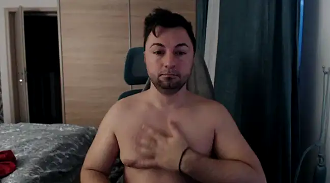 Snapshot of HankMalone chatting on February 2025 05:21:02 AM HankMalone online show from February 2025 05:21:02 AM