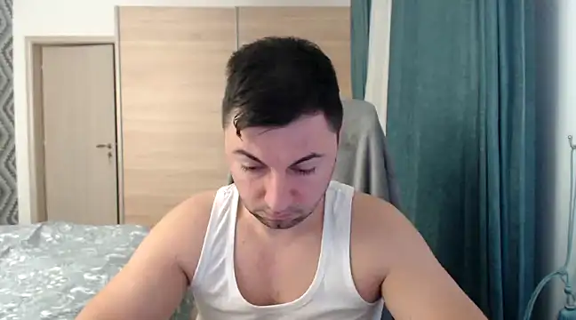 Snapshot of HankMalone chatting on February 2025 04:25:01 AM HankMalone online show from February 2025 04:25:01 AM