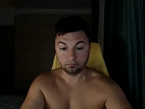 Snapshot of HankMalone chatting on September 2025 03:29:01 AM HankMalone online show from September 2025 03:29:01 AM